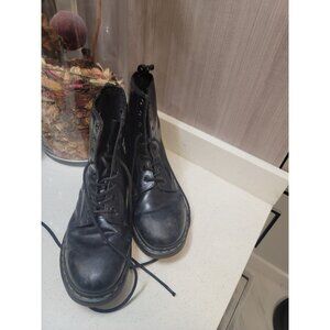 Dr. Martens 1460 Originals Eight-Eye Lace-Up Boot size 10